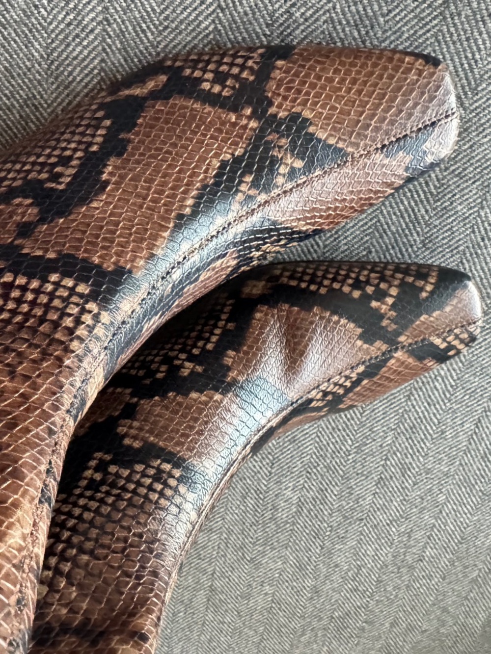 NWT, JCREW SNAKE EMBOSSED LEATHER ANKLE BOOTS IN CHESTNUT SNAKE PATTERN